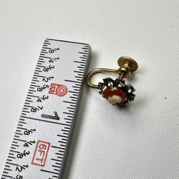 Vintage Cameo Brooch and Earrings Set Coral Pearl Detailing Victorian Style - Picture 8 of 10